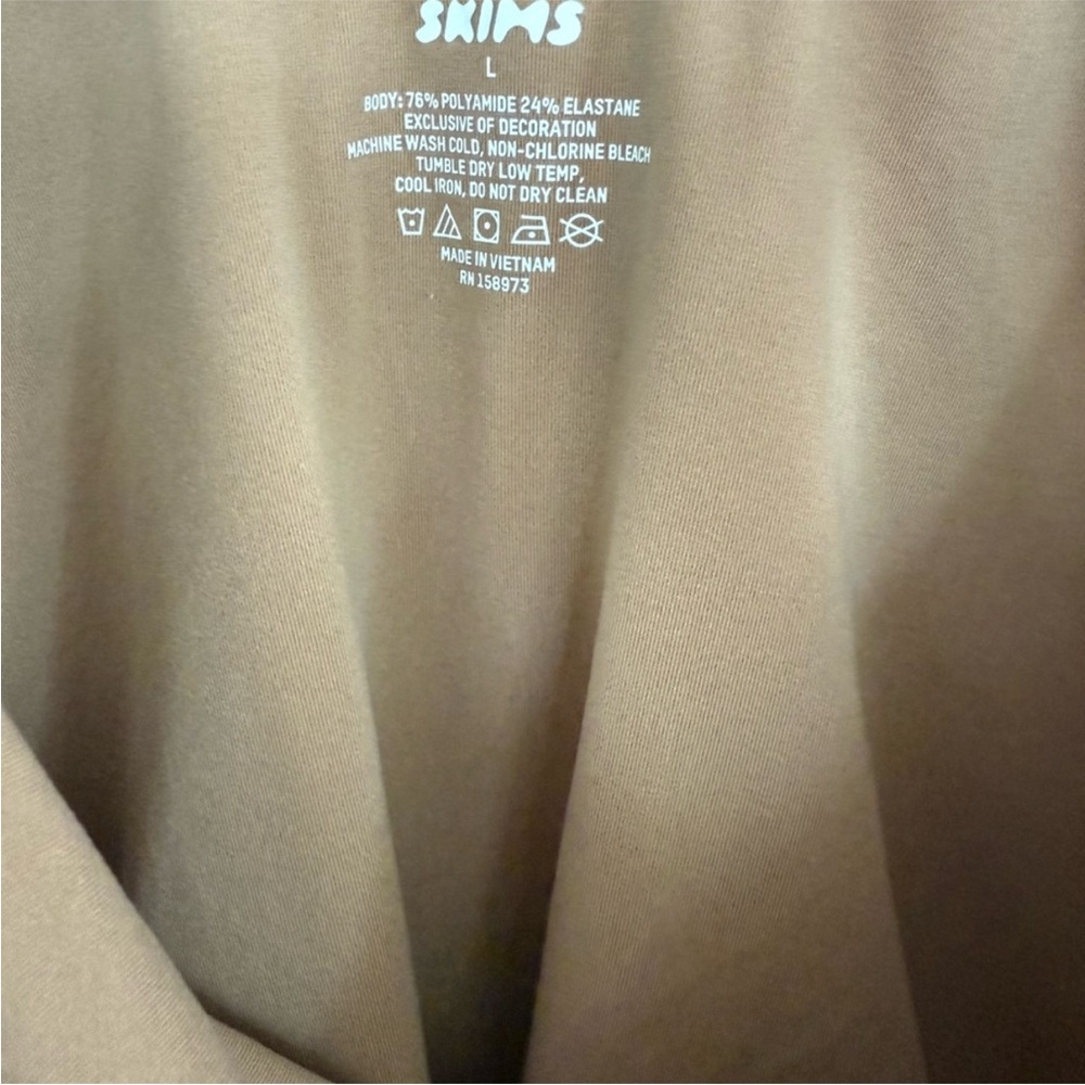 SKIMS FITS EVERYBODY SQUARE NECK BODYSUIT - Picture 7 of 7